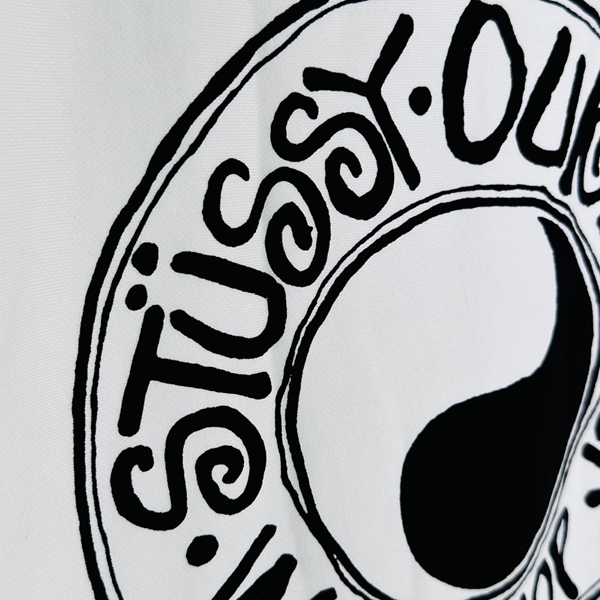 ブランドパーカー全体デザイン